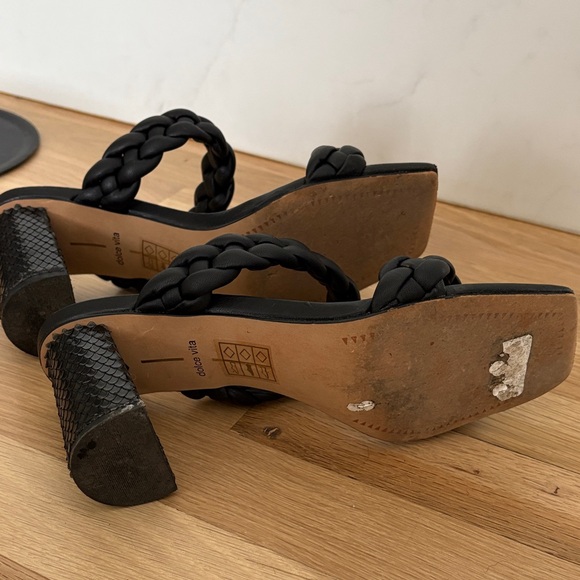 Dolce Vita Black Braided Heels - Picture 5 of 6